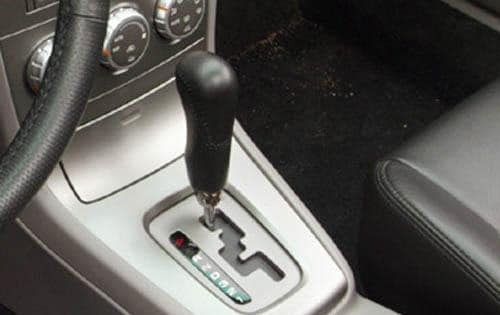2008 Subaru Forester 2.5 XT Center Console
