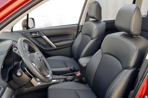 2016 Subaru Forester 2.5i Premium PZEV 4dr SUV Interior
