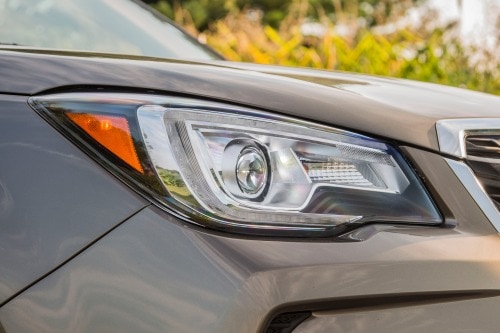 2017 Subaru Forester 2.0XT Touring 4dr SUV Headlamp Detail