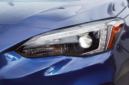 Subaru Impreza 2.0i Limited 4dr Hatchback Headlamp Detail