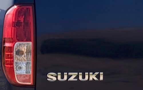 2012 Suzuki Equator Rear Badging