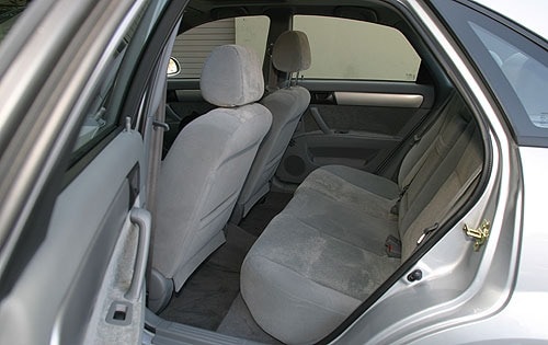 2005 Suzuki Forenza Pictures 59 Photos Edmunds