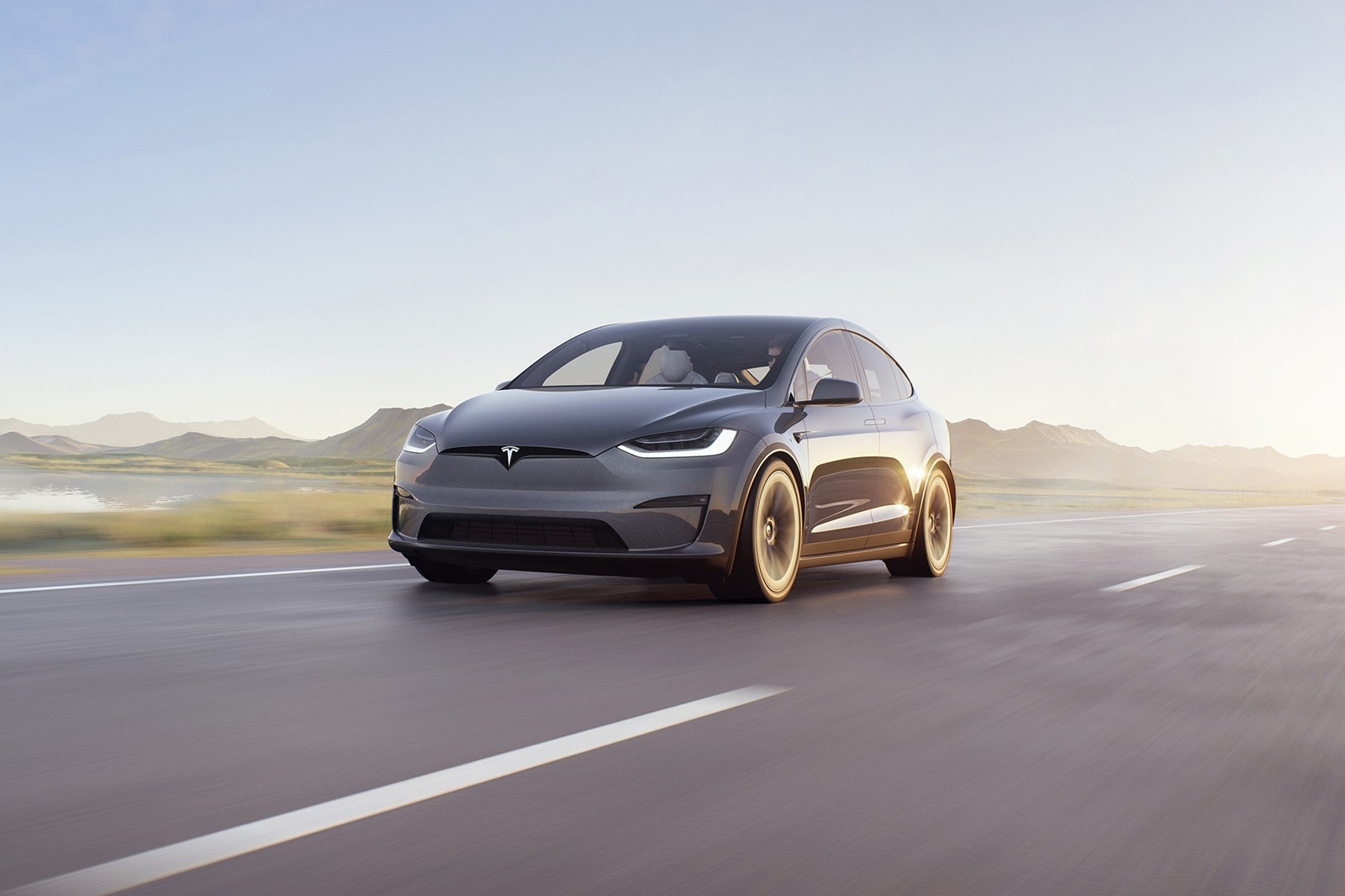 A New Tesla Model X Won't Be Available Until October