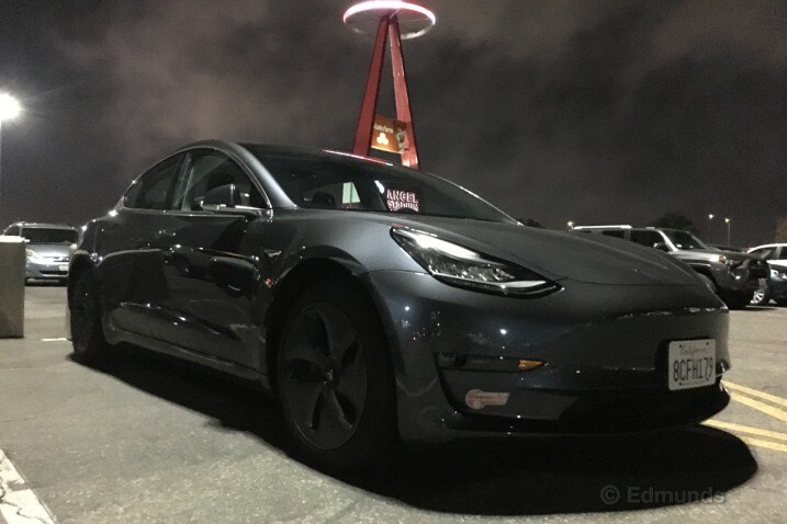 2017 Tesla Model 3 Edmunds Road Test 2017 Tesla Model 3