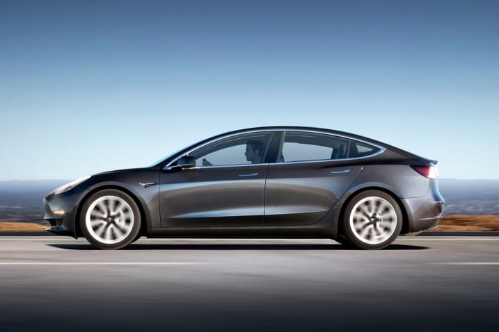 2019 Tesla Model 3 - Profile