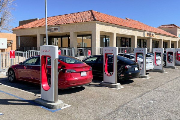 EV Charging Comparison: Tesla vs. Ford vs. Volkswagen