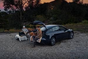 3#アップル様へ ついか画像です 2024 Tesla Model 3 Pictures - 155 Photos | Edmunds