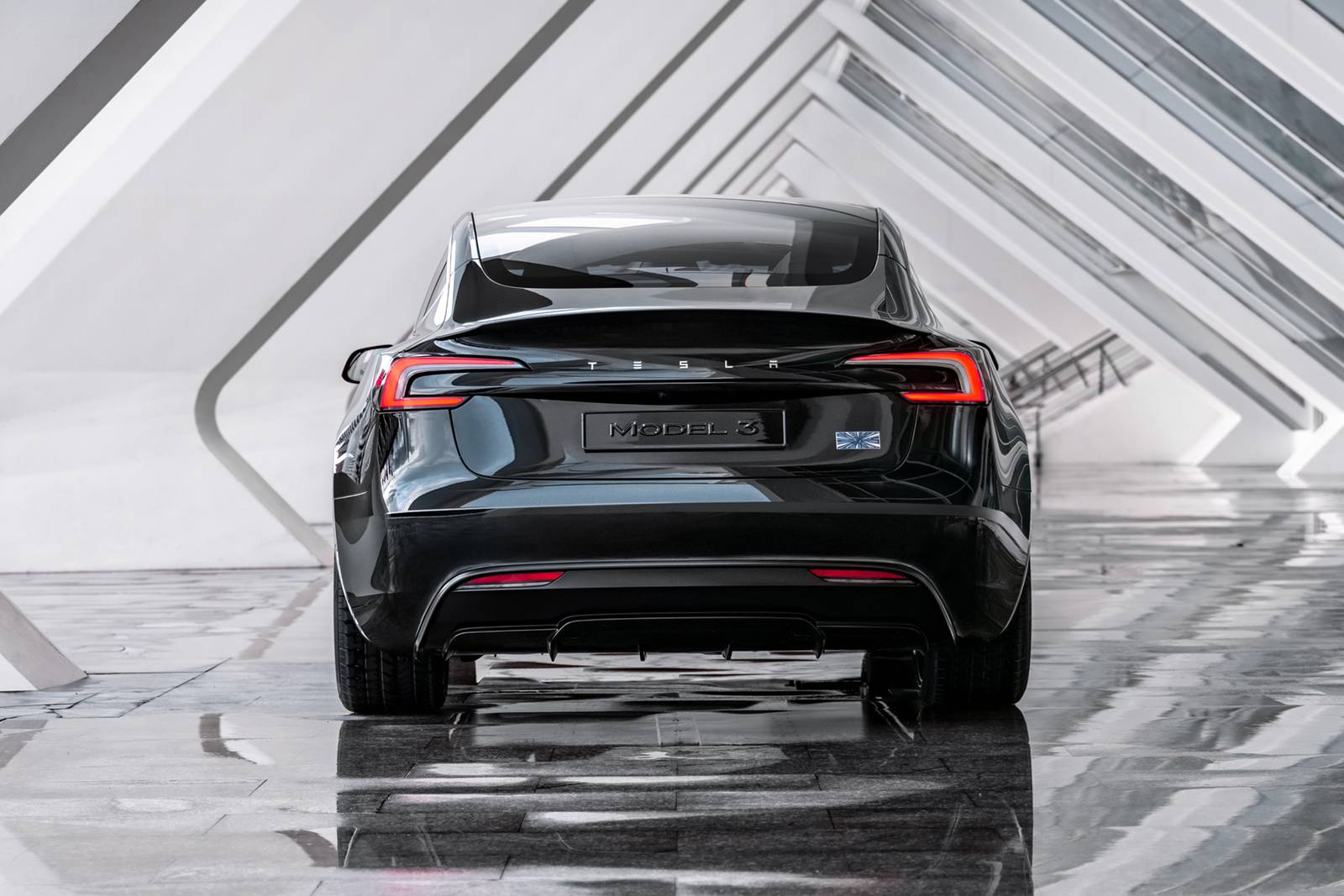 Tesla Model 3 Sedan 2025