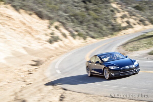 2017 Tesla Model S Edmunds Road Test 2017 Tesla Model S