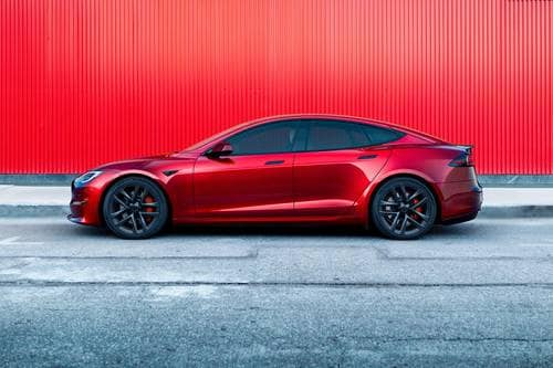 2025 Tesla Model S Plaid Sedan Profile