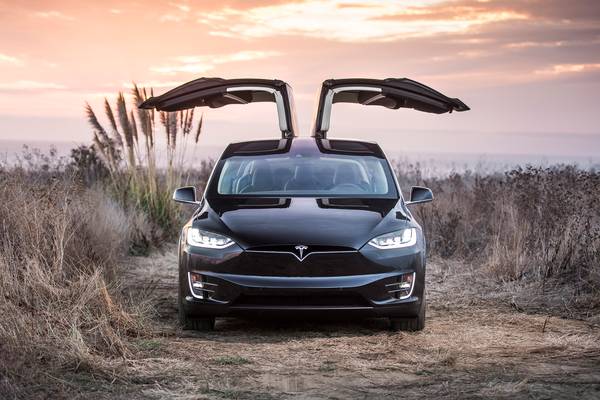 2018 Tesla Model X Review