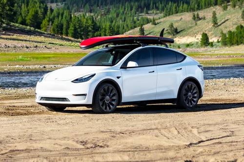 2025 Tesla Model Y Performance 4dr SUV Exterior Shown