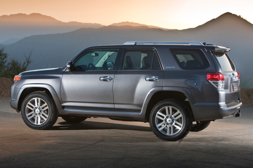 2012 Toyota 4Runner Pictures - 146 Photos | Edmunds