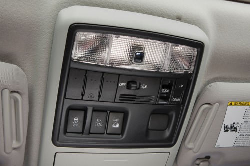2013 Toyota 4Runner Overhead Detail