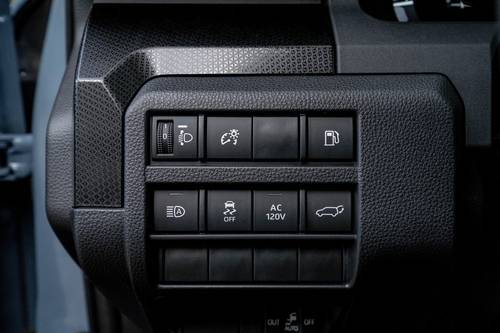 2025 Toyota 4Runner Limited 4dr SUV Aux Controls