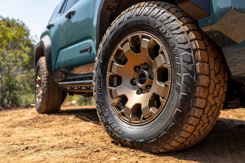 2025 Toyota 4Runner Trailhunter 4dr SUV Wheel