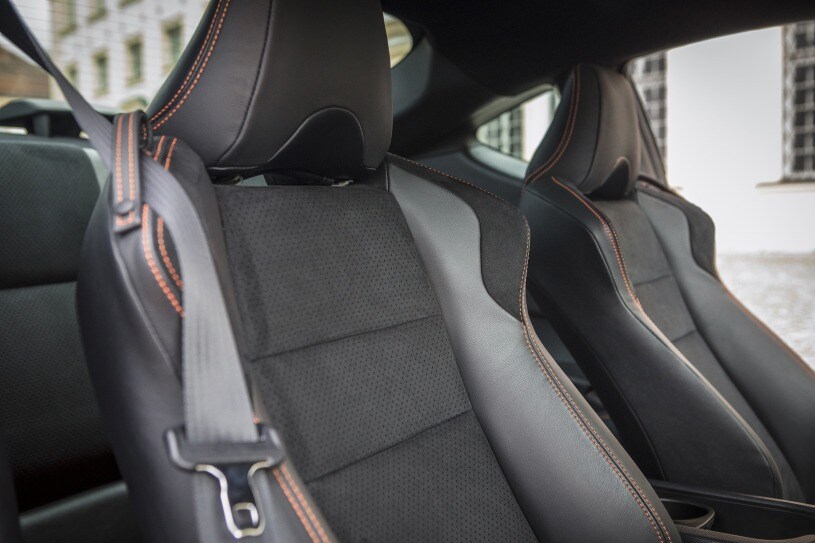 17 Toyota 86 Pictures 80 Photos Edmunds