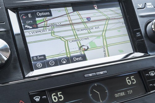 2018 Toyota Avalon Hybrid Limited Sedan Navigation System