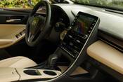 Toyota Avalon Hybrid XLE Sedan Interior