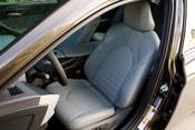 Toyota Avalon Hybrid XSE Sedan Interior