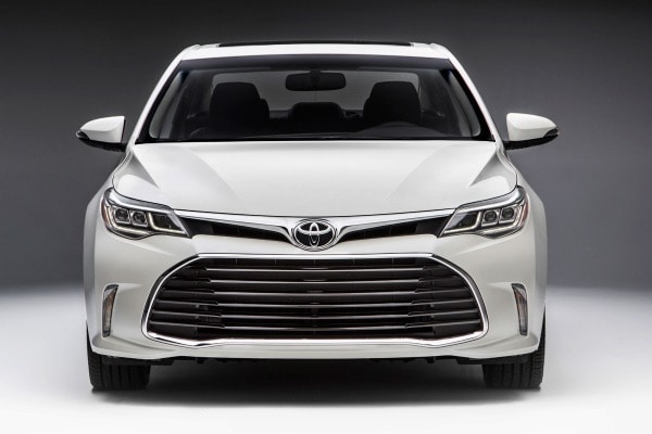 The 2016 Toyota Avalon The 2016 Toyota Avalon