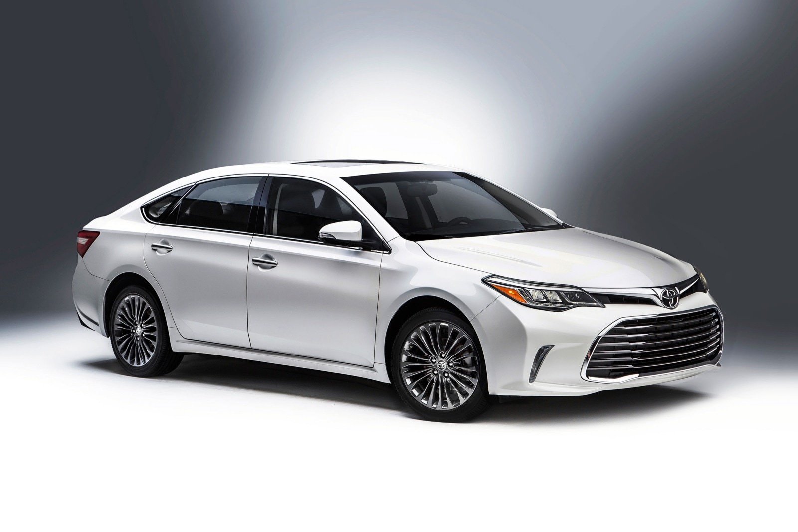 2017 Toyota Avalon Prices, Reviews, and Pictures | Edmunds