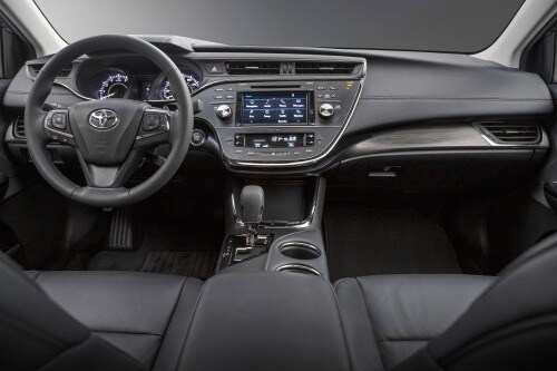 2018 Toyota Avalon Touring Sedan Dashboard Shown