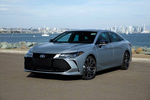 The 2019 Toyota Avalon The 2019 Toyota Avalon