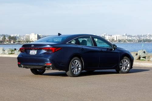 2020 Toyota Avalon XLE Sedan Exterior