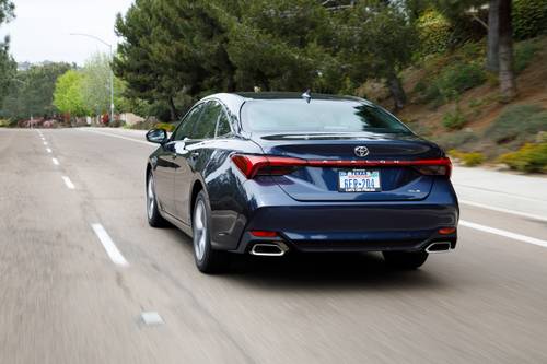 2020 Toyota Avalon XLE Sedan Exterior