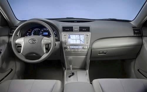 2010 Toyota Camry Hybrid Dashboard