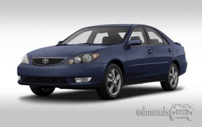 Used 2006 Toyota Camry Xle V6 Sedan Review Ratings Edmunds 2006 Toyota Camry In Indigo Ink Pearl