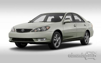 2006 Toyota Camry Sedan Review Edmunds 2006 Toyota Camry In Mineral Green