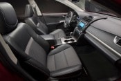 2014 Toyota Camry SE Sedan Interior 2014 Toyota Camry SE Sedan Interior