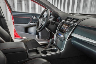 Used 2017 Toyota Camry Xle Sedan Review Ratings Edmunds 2017 Toyota Camry Xse Sedan Interior