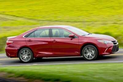 2017 Toyota Camry Sedan Review Edmunds 2017 Toyota Camry Xse Sedan Exterior