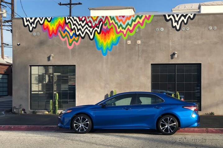 2018 Toyota Camry Edmunds Road Test 2018 Toyota Camry