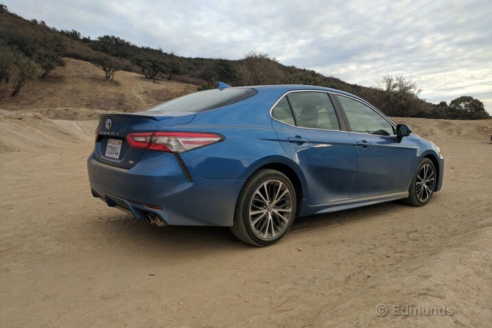 2018 Toyota Camry Edmunds Road Test