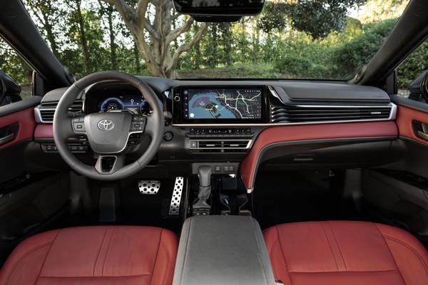 2025 Toyota Camry Review