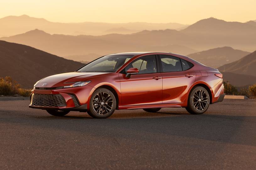 2026 Toyota Camry SE Sedan Exterior Shown