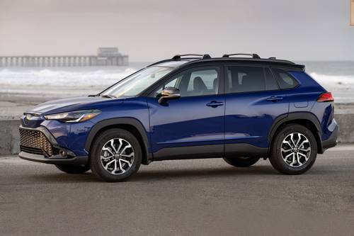 2025 Toyota Corolla Cross Hybrid SE 4dr SUV Profile