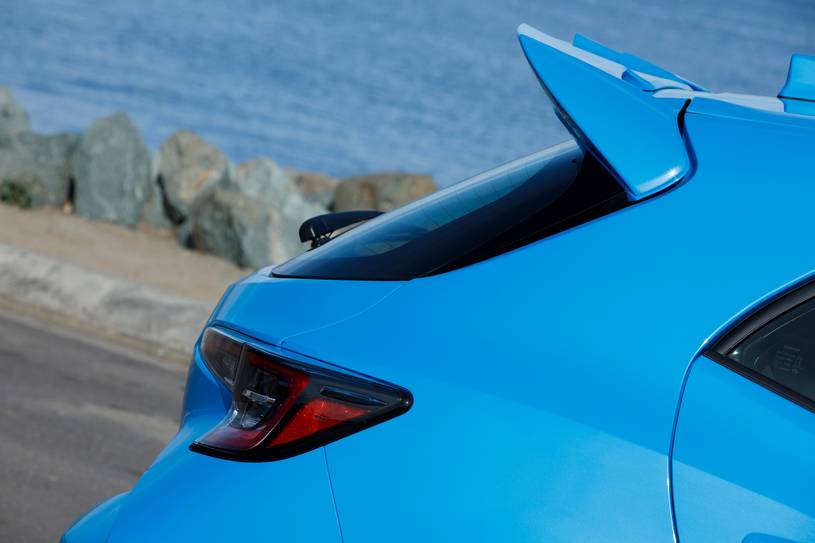 2020 Toyota Corolla Hatchback Pictures 124 Photos Edmunds