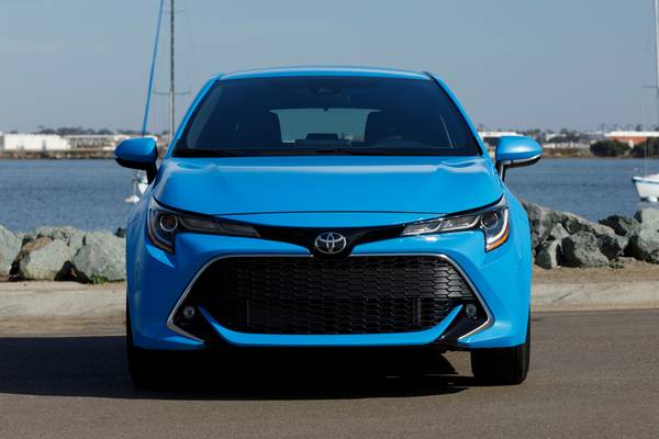 2020 Toyota Corolla Hatchback Vs 2019 Subaru Crosstrek