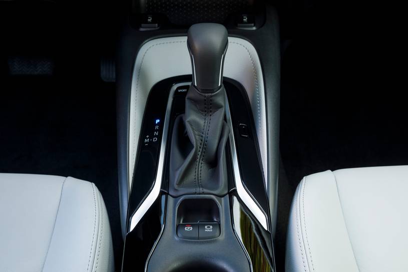 2020 Toyota Corolla Hatchback Pictures 124 Photos Edmunds