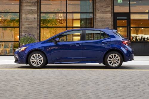 2023 Toyota Corolla Hatchback SE 4dr Hatchback Profile Shown