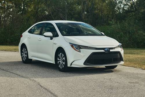 Toyota Corolla Hybrid LE Sedan Exterior