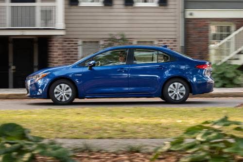 Toyota Corolla Hybrid LE Sedan Profile