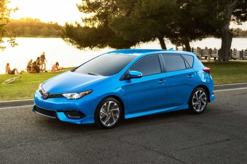 Toyota Corolla iM Base 4dr Hatchback Exterior Exterior