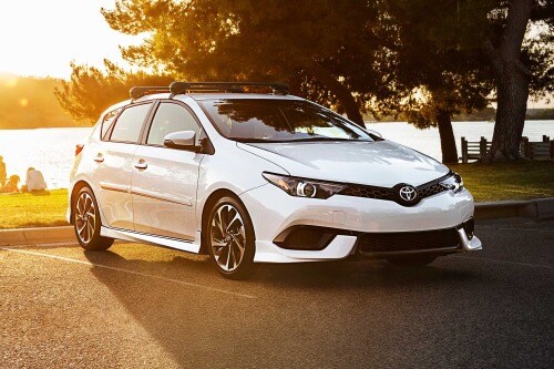 Toyota Corolla iM Base 4dr Hatchback Exterior Exterior