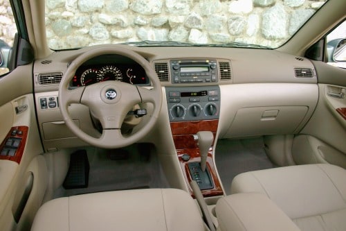 2007 Toyota Corolla LE Sedan Dashboard